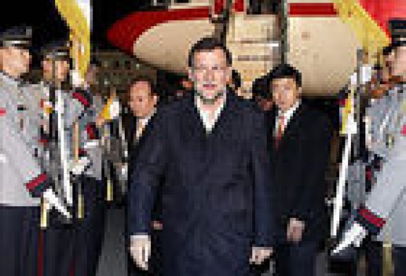 Mariano Rajoy descarta subir el IVA y bajar el sueldo a los funcionarios en los presupuestos