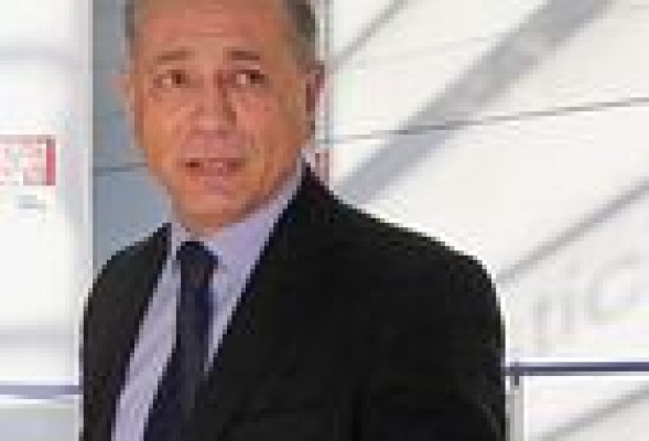 Enrique Crespo niega haber ordenado contrataciones y culpa de todo al exgerente Esteban Cuesta