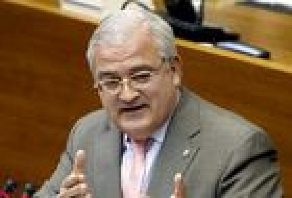 Fabra reparte juego en la organización del Congreso Regional