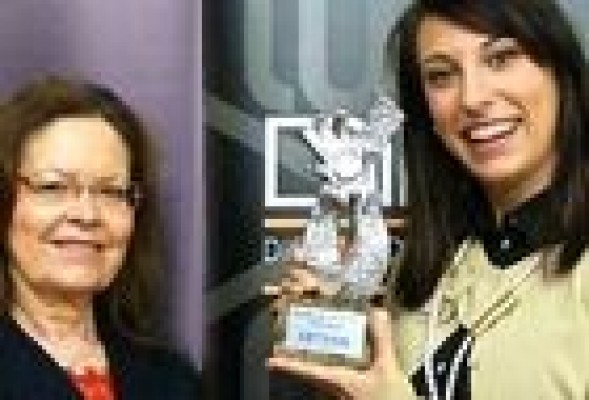 Dimova entrega el premio del <br />I Open Crea a Giulia Garuti