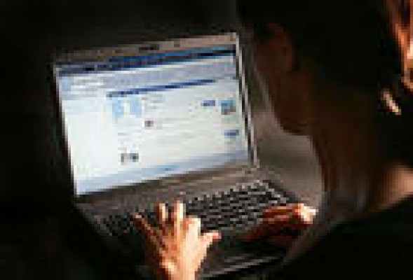 Aumentan las cuentas en Facebook para estafar a usuarios