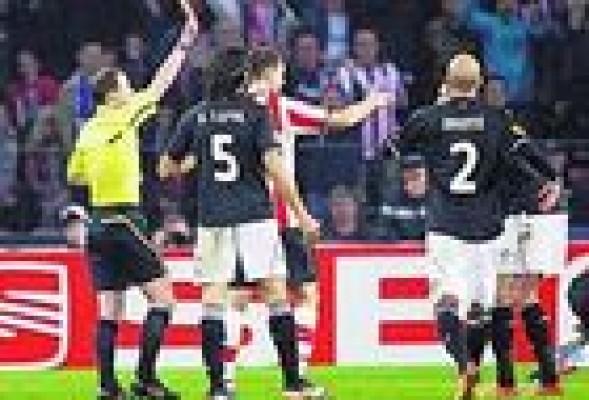 Siete jugadores del Valencia apercibidos de sanción 