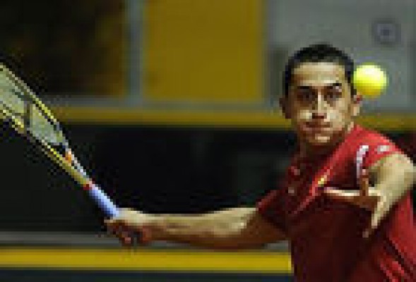 Almagro vence a Melzer y pone a España por delante 