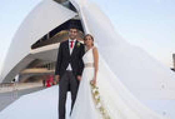 El Palau de les Arts: de la ópera a las bodas para sobrevivir