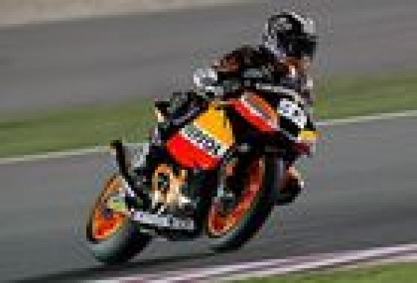 Luthi marca la pole en Moto2 y Márquez saldrá segundo
