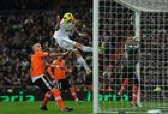 El Valencia se presenta en el Bernabéu convencido de hacer daño al Real Madrid 