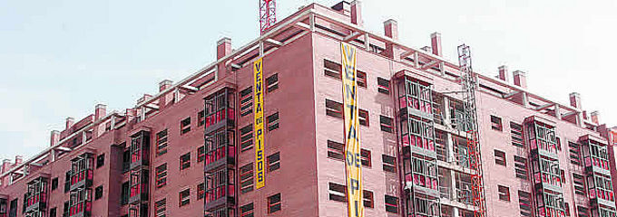 La compraventa de viviendas cae un 26,16% en febrero en la Comunitat