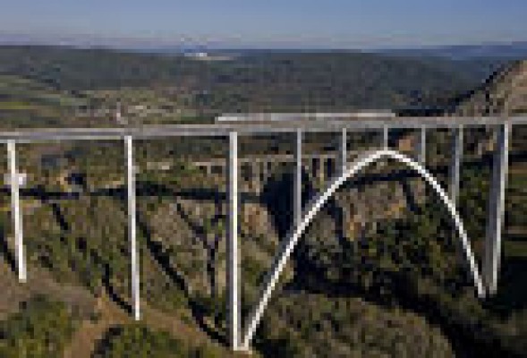 Torrescámara construirá un tramo del AVE Madrid-Galicia
