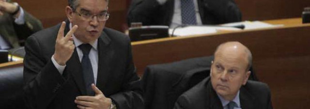 Un mes de vértigo para la deuda de la Generalitat