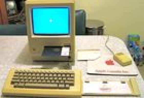 Subastan un Macintosh que nunca salió al mercado