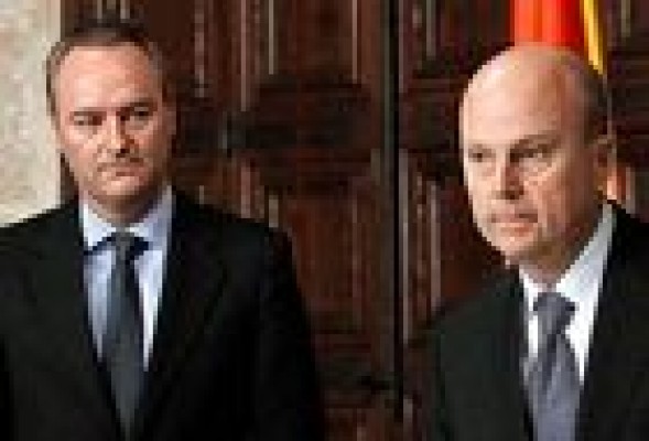 Fabra apunta a la posibilidad de recuperar en 2013 el Impuesto de Patrimonio