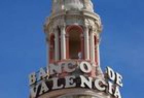 La banca aportará hasta 4.000 millones de euros al comprador del Banco de Valencia