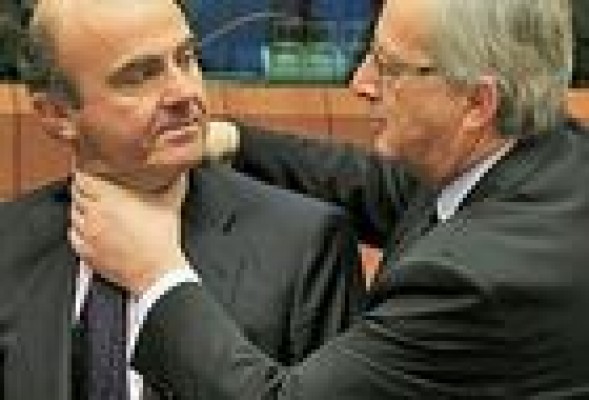 De Guindos se reune este lunes con inversores internacionales en París y el martes con Draghi en Frankfurt