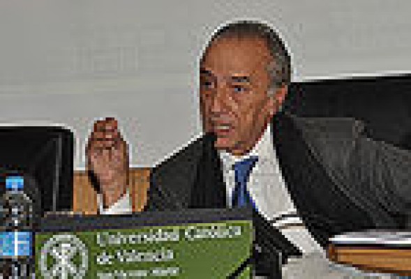 Juan Martín Queralt hace acopio de 'bankias'
