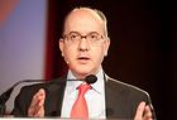 El BdE medita una vuelta de tuerca a la banca para espantar el temor al ladrillo