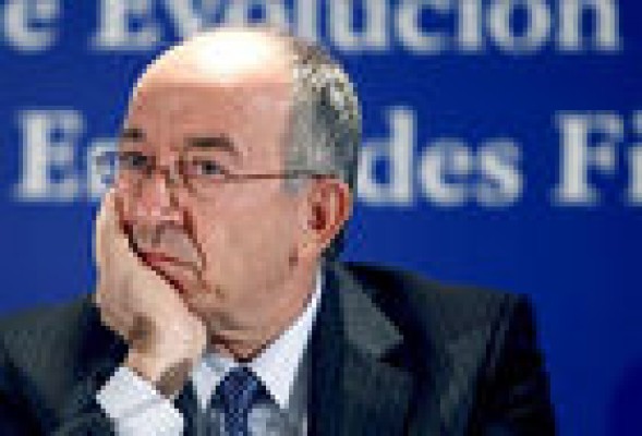 Economía descarta la creación de un 'banco malo'