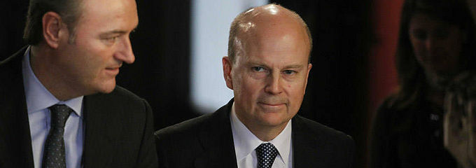 Buch presiona a la consultora Deloitte para que acelere la reestructuración del sector público