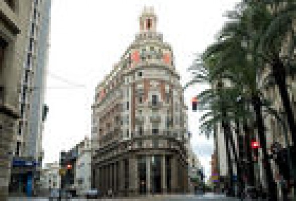 BMN oficializa su interés por Banco de Valencia y ya negocia con los accionistas históricos