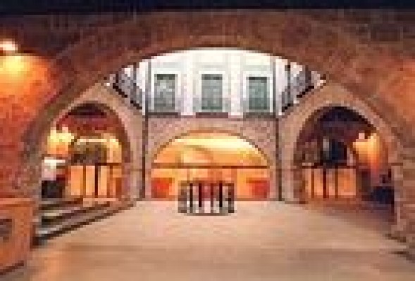 Valencia sigue cotizando a la baja en bolsa
