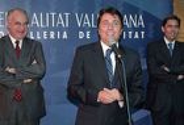 El Consell relega a Luis Rosado a un papel secundario 