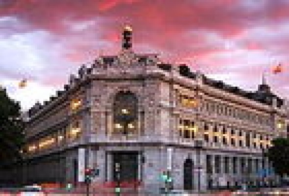 El Tesoro coloca más de lo previsto, pero pagando más