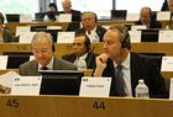 Fabra y Valcárcel defienden en Bruselas el Corredor Mediterráneo como red prioritaria