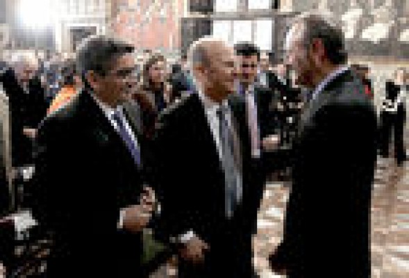 Los altos cargos del Consell inician su particular 'roadshow'
