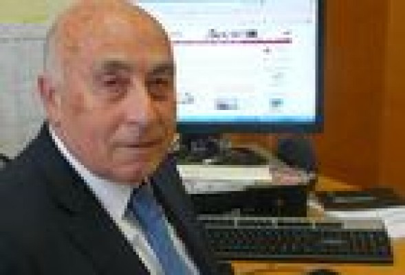 El Síndic de Greuges tramita cerca de 12.000 quejas en 2011, un 25% más que el año anterior