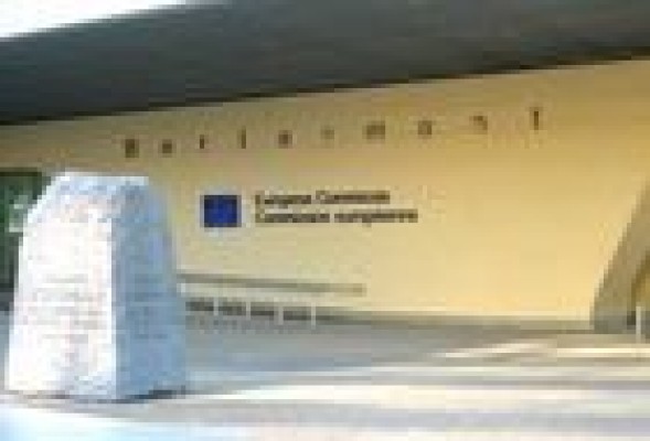 Bruselas confirma que España no cumplirá el déficit