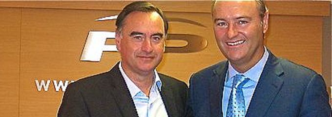 Miguel Ortiz junto a Alberto Fabra - 