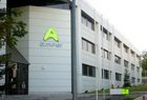 Amper estudia la posibilidad de ampliar capital en un 20%