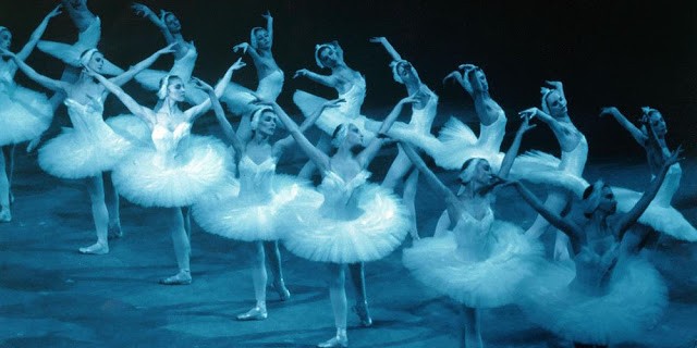 El legado de Tchaikovsky viaja hasta Altea con la representación de 'El lago de los cisnes'