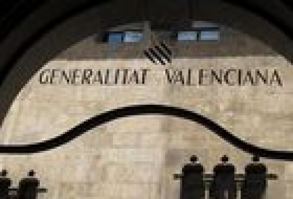 Las consellerias congelan los planes de vacaciones de los funcionarios a la espera de una remodelación