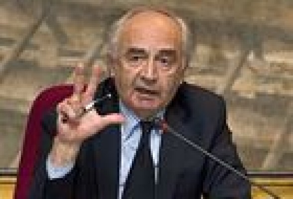 Dimite el presidente del Banco Vaticano por su desacuerdo con los laicos de la entidad