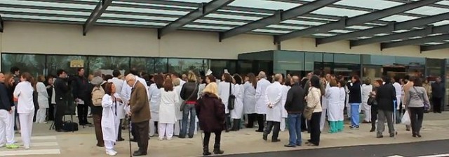 Los sindicatos plantan a Sanidad e inician asambleas contra la privatización de la gestión