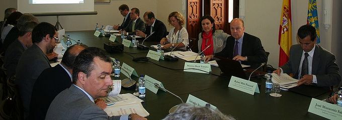 Empresarios y patronal salen escépticos del Observatorio de la IndustriaEmpresarios y patronal salen escépticos del Observatorio de la Industria