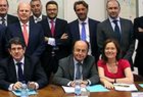 Dolores Font Cortes asume la presidencia del SGR como consejera por la Generalitat
