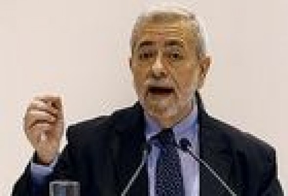 Hacienda estudia una ampliación del plan de pago a proveedores para CCAA y municipios