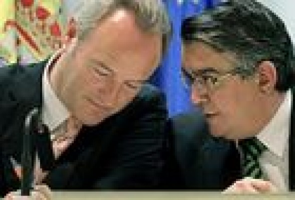 El plan de pagos se zanja con 1.090 millones para 16.525 proveedores, en la primera fase