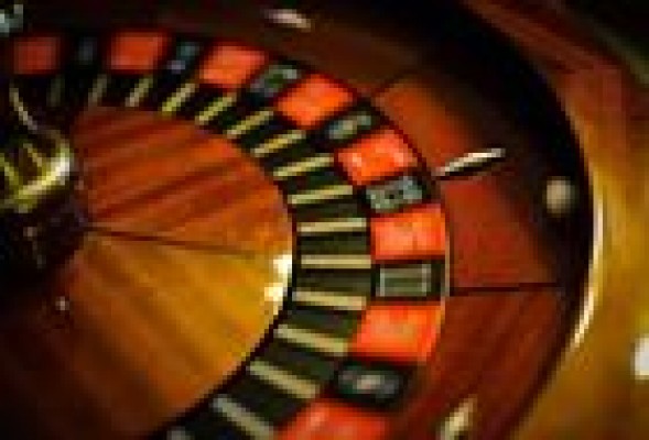 Las primeras casas de apuestas online españolas comienza a hacer juego este martes