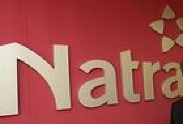 Un grupo de accionistas con el 5% de Natra sindican el voto