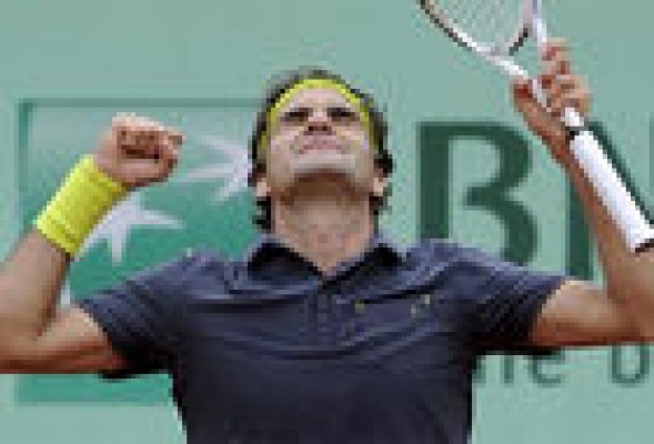 Federer remonta dos sets a Del Potro y se mete en semifinales 