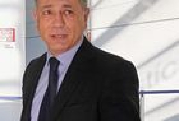 Crespo señala que el vicealcalde Alfonso Grau indicó que se contratara a una empresa determinada