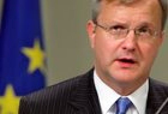 Rehn asegura que el rescate no obliga a nuevos ajustes más allá de los bancarios