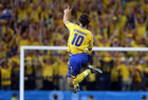 Shevchenko le da el triunfo a Ucrania ante Suecia (2-1)