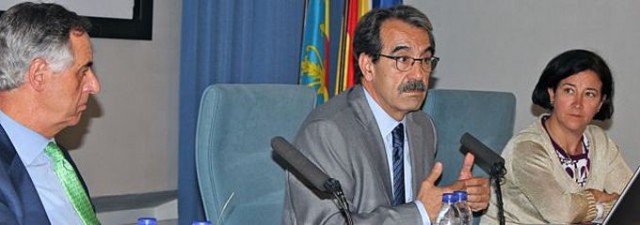 Emilio Ontiveros aboga por una 