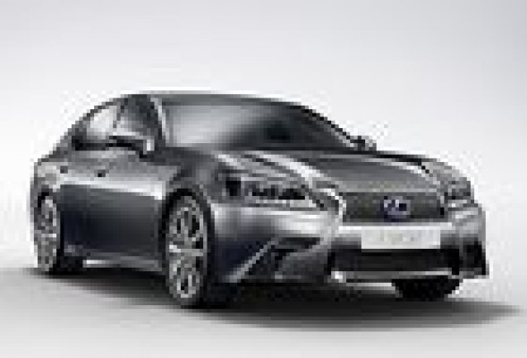 Lexus lanza el nuevo GS 450h