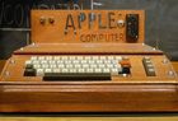 El ordenador Apple I, vendido por cerca de 300.000 euros en Nueva York