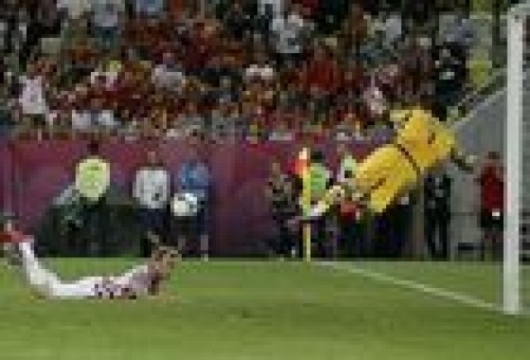 España sufrió mucho para derrotar a Croacia (1-0)