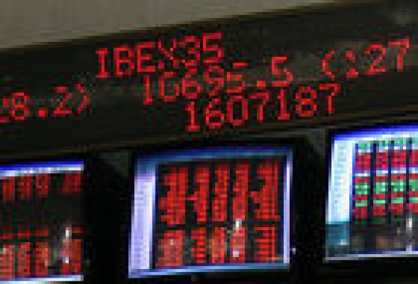 La prima de riesgo baja hasta los 505 puntos y el bono al 6,67%